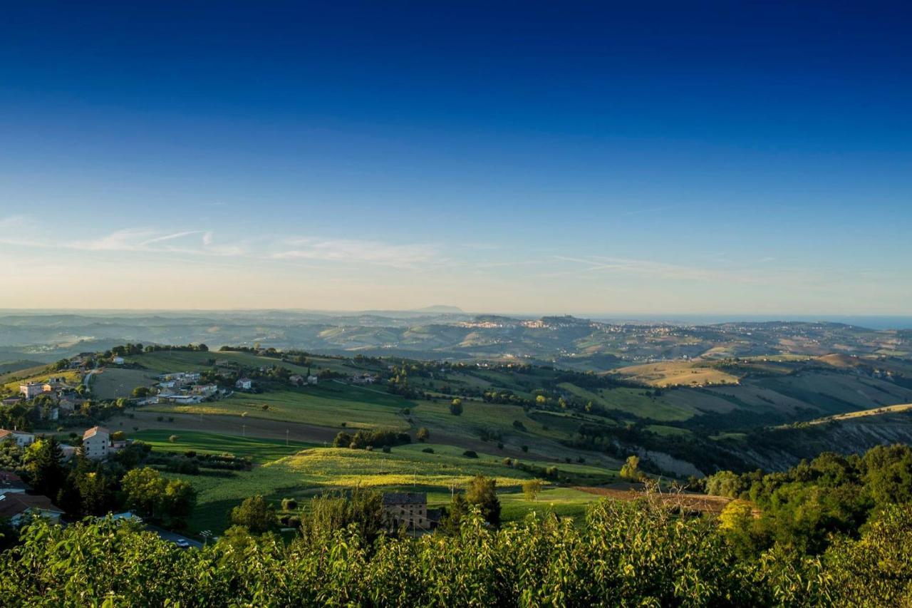 La Rosa Scarlatta Monterubbiano Dış mekan fotoğraf