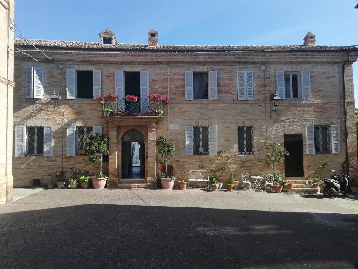 La Rosa Scarlatta Monterubbiano Dış mekan fotoğraf